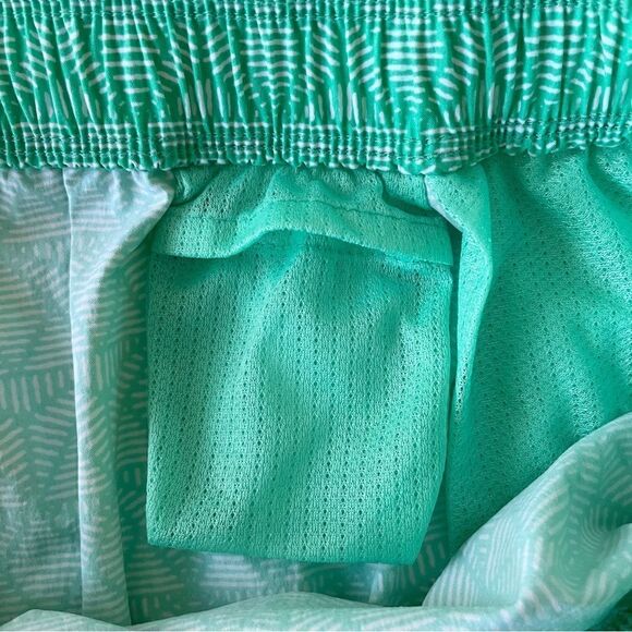 Lauren James Nylon Printed Shorts | Mint - Size XXL - Picture 5 of 7